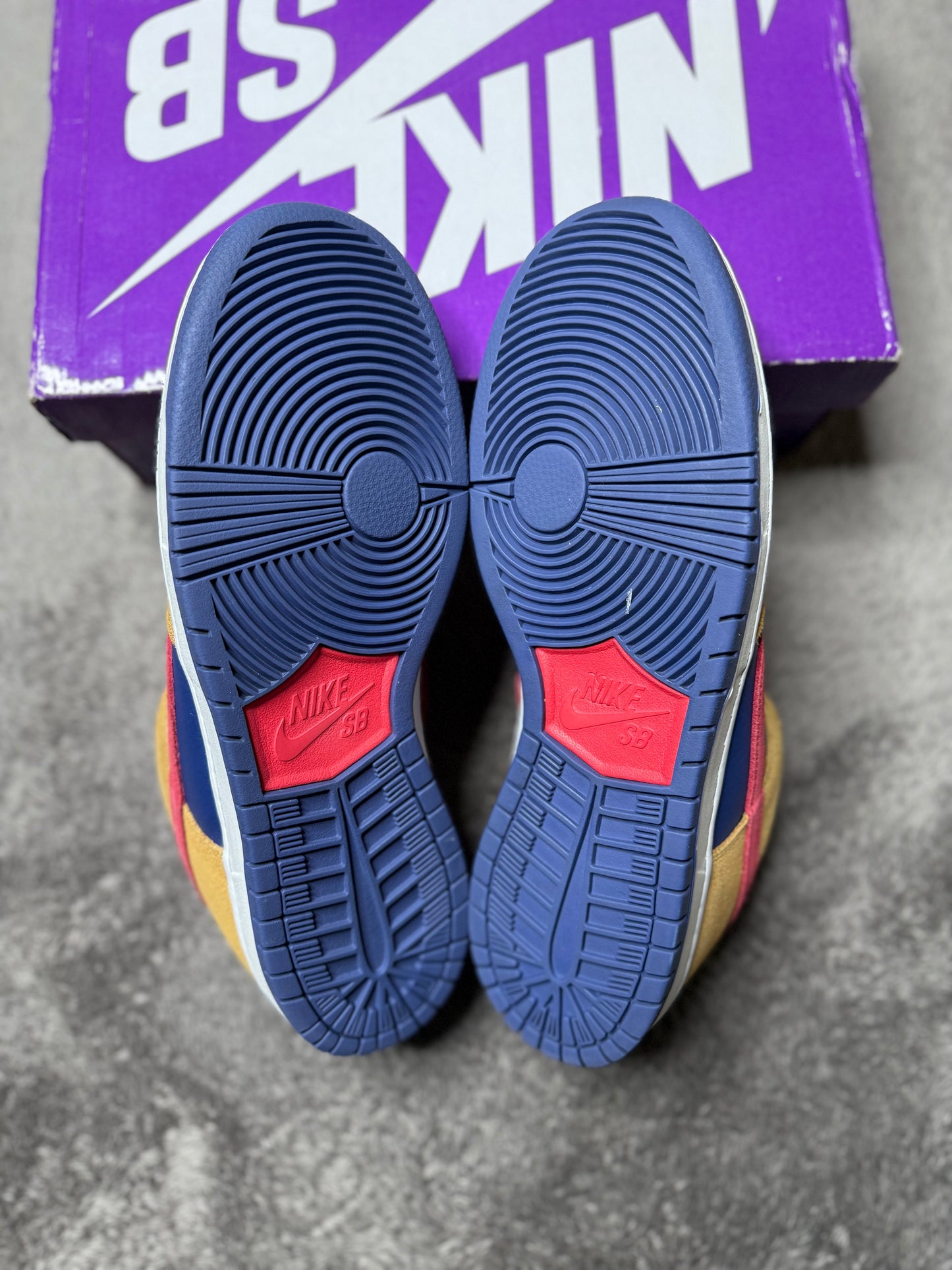 REVERSE PAPA BEAR (11)