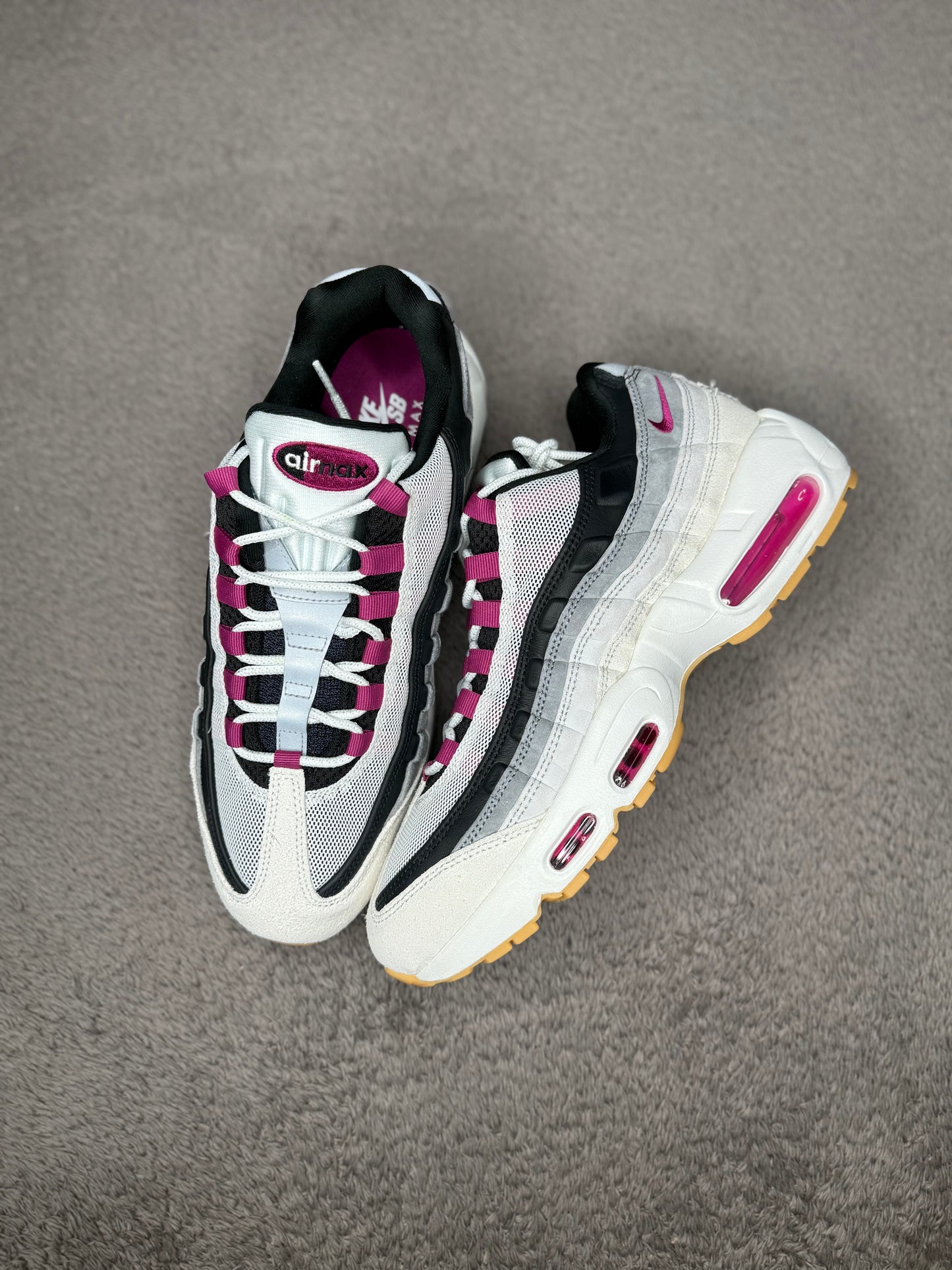 AIR MAX SB