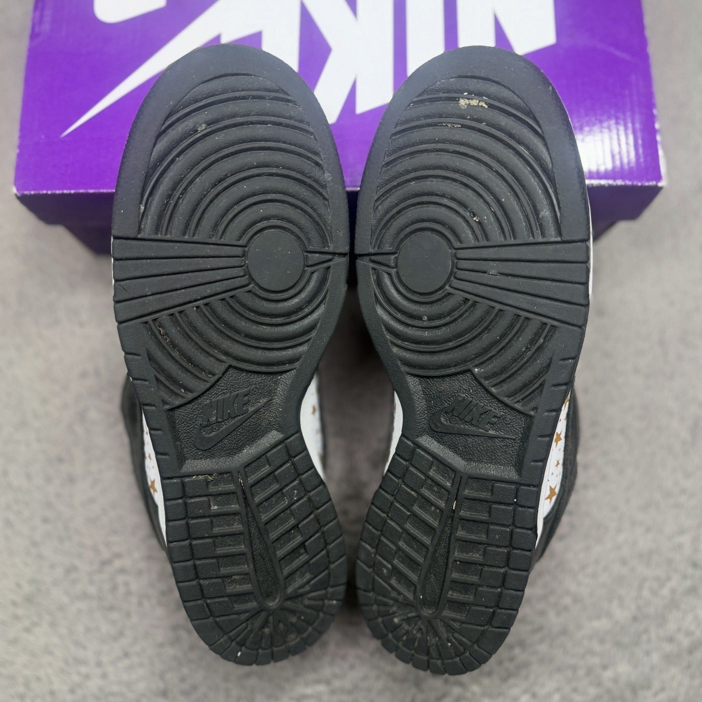 BLACK SUPREME (9)