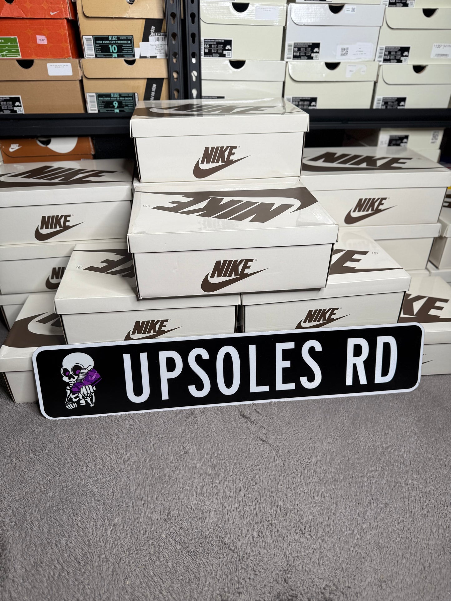 TRAVIS SCOTT CANARY ( 9M / 10.5W)