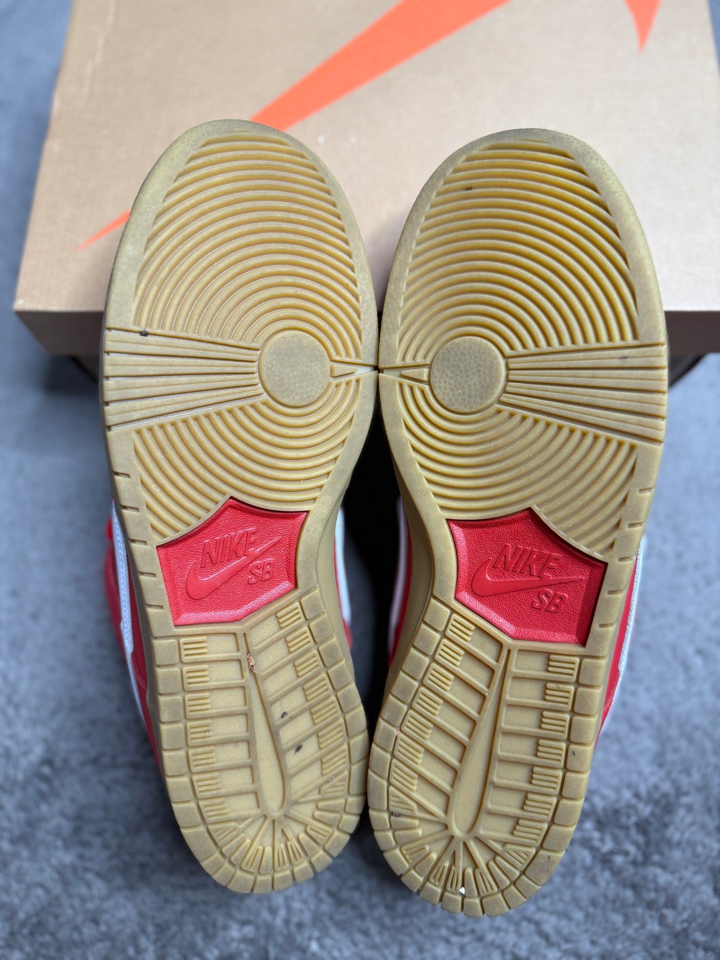 RED GUM
