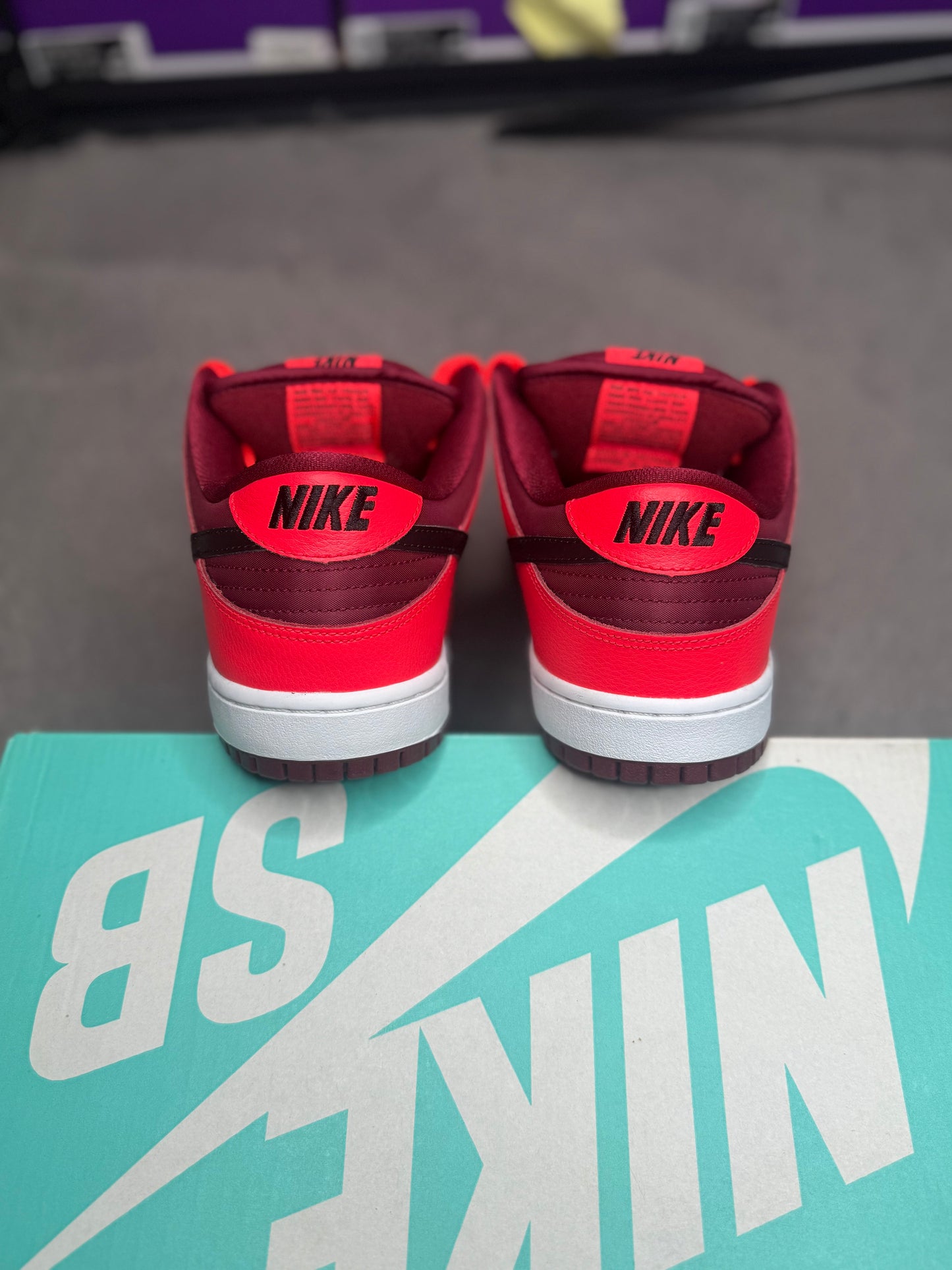 LASER CRIMSON