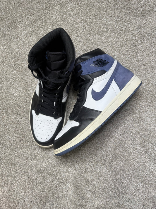 BLUE MOON (10.5)