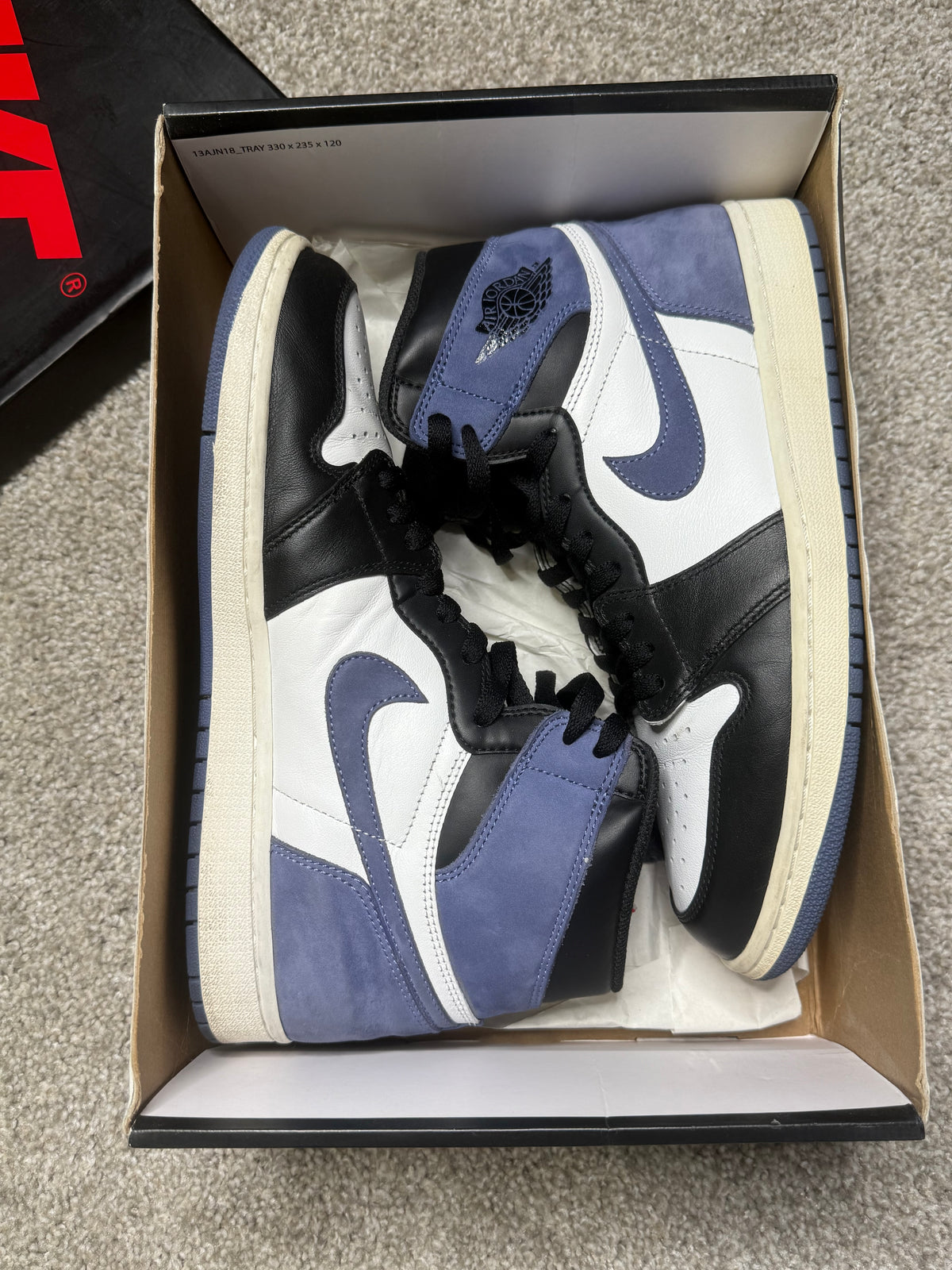 BLUE MOON (10.5)