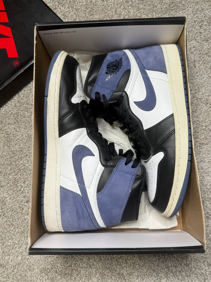 BLUE MOON (10.5)