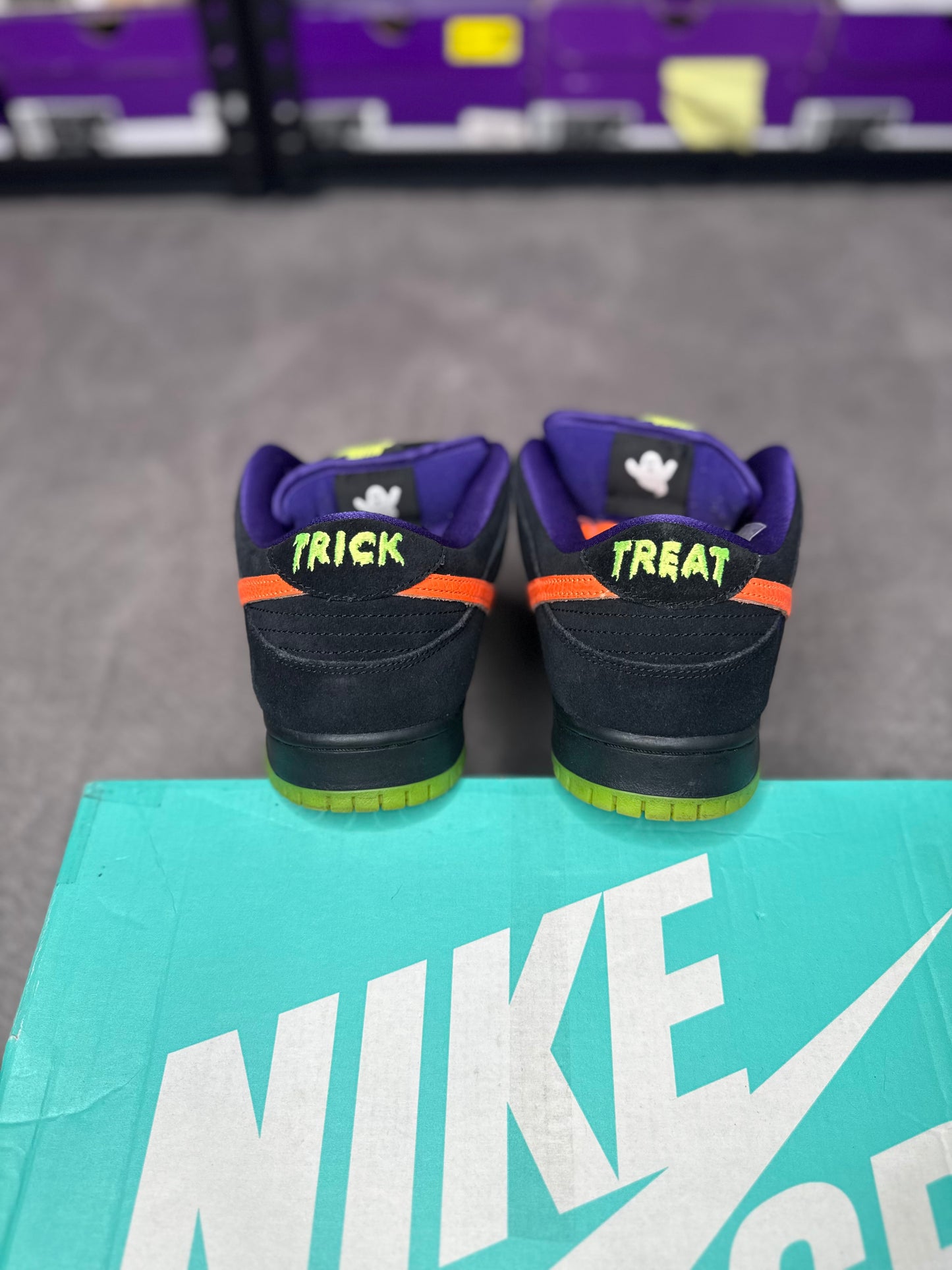 NIGHT OF MISCHIEF (10)