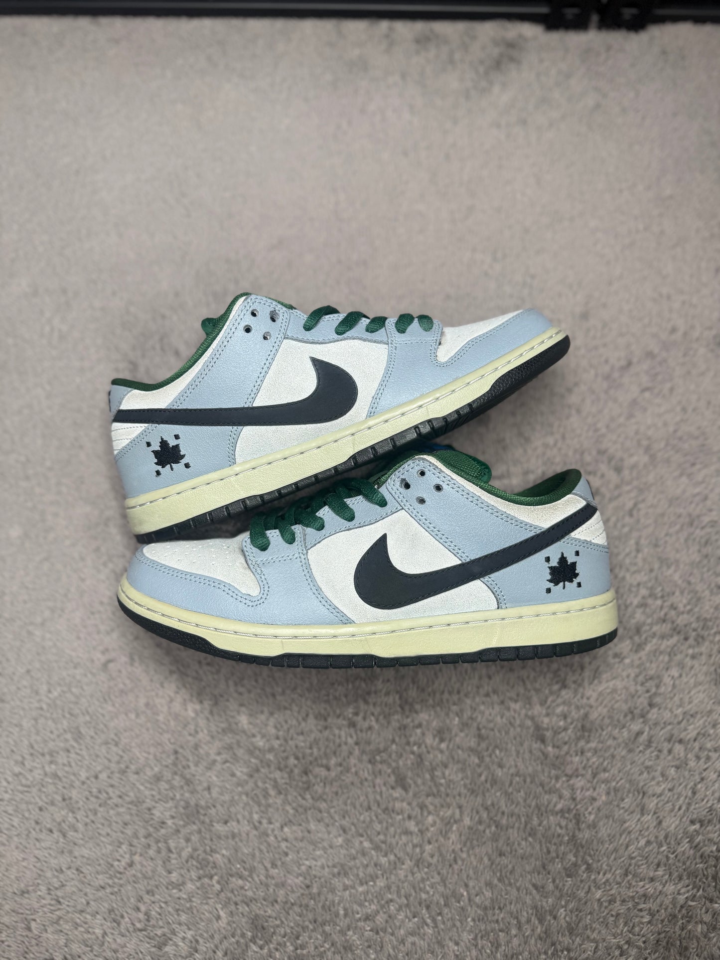 MAPLE LEAF (9.5)