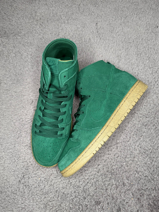 GORGE GREEN