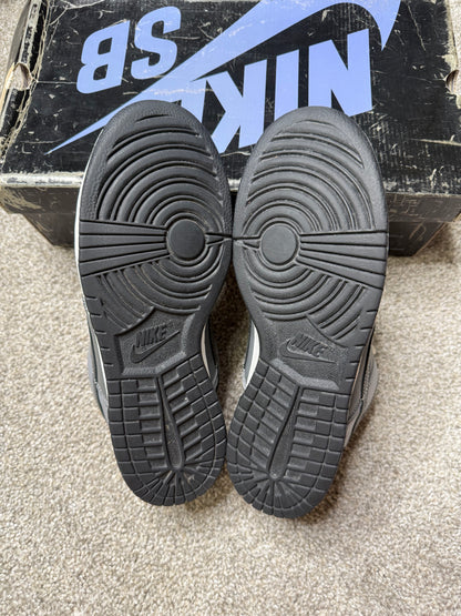 LUNAR EAST (9.5)