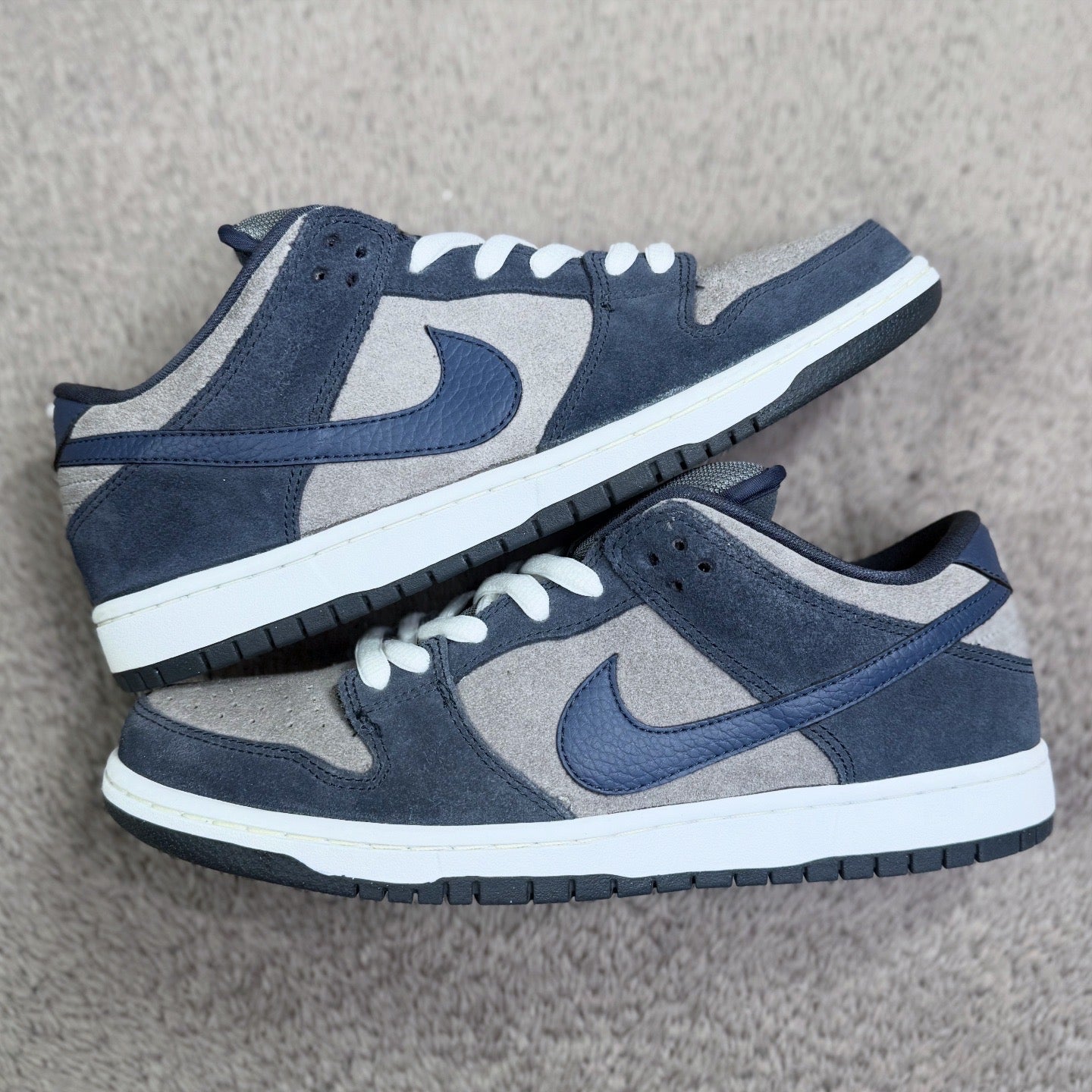 COOL GREY THUNDER (9.5)