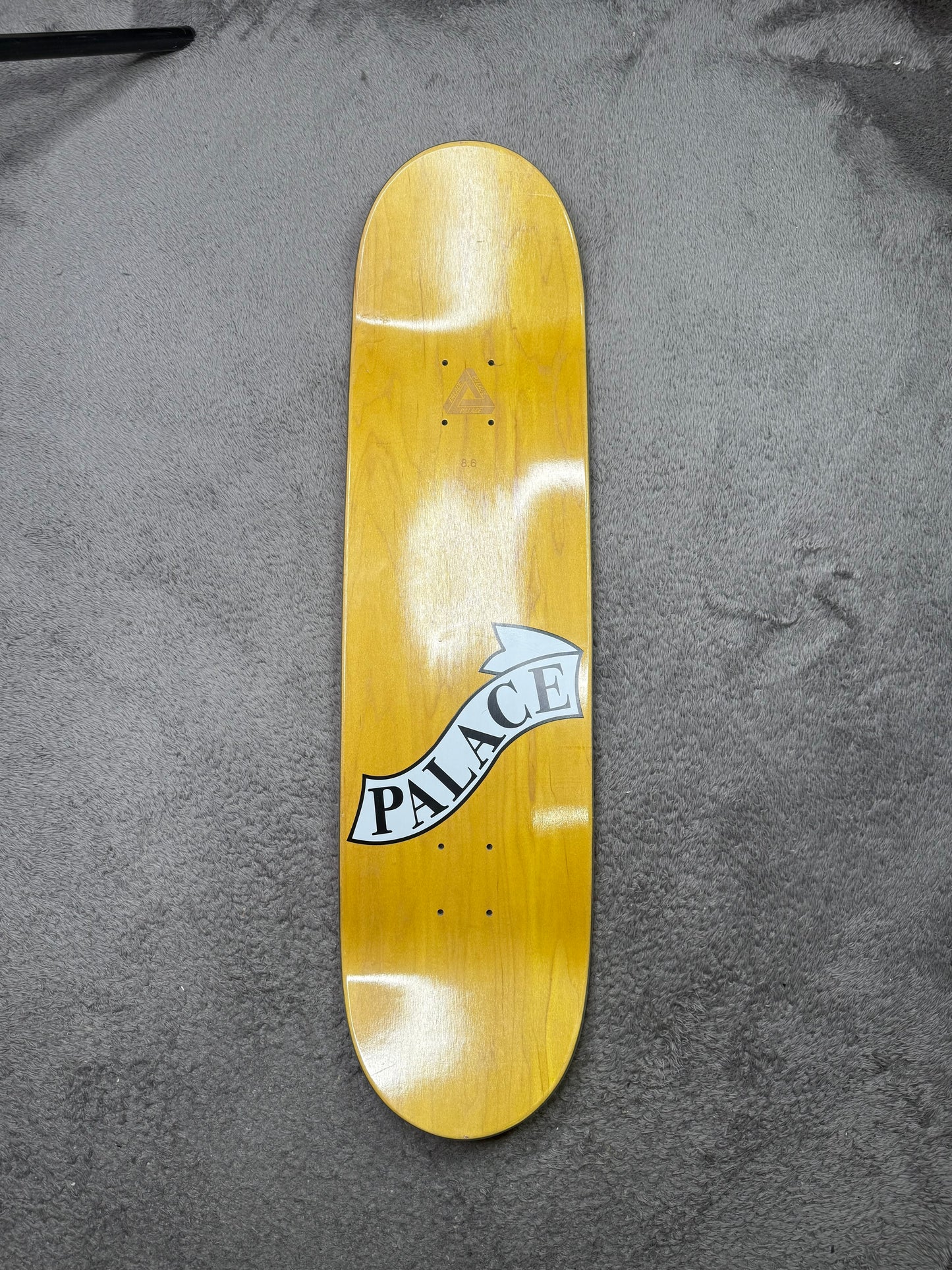 PALACE SKATEBOARD