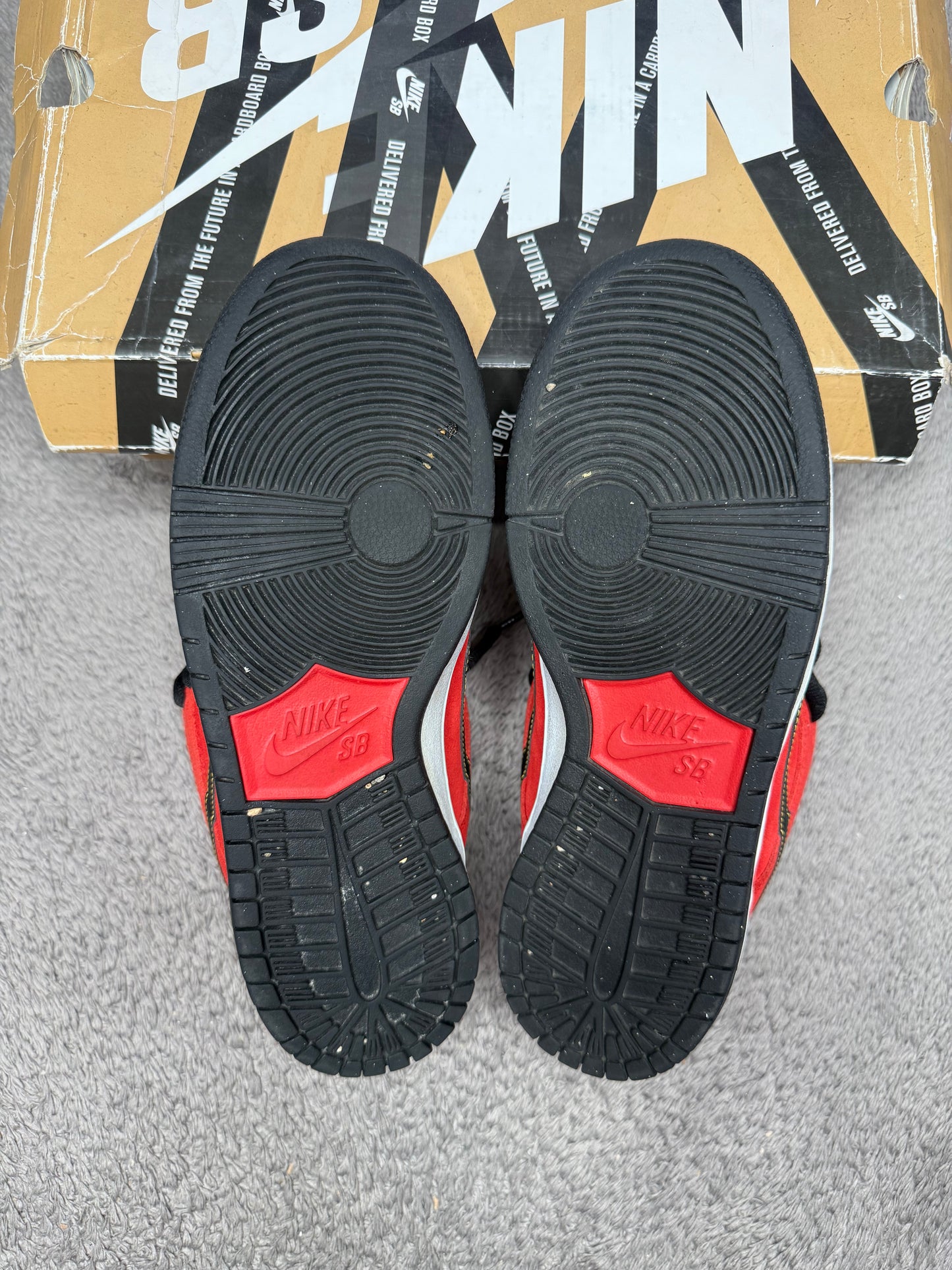 FIRECRACKER RED (9.5)