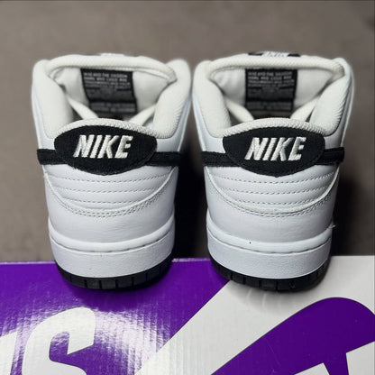WHITE BLACK