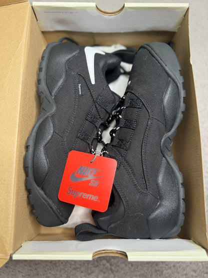 SUPREME SB DARWIN