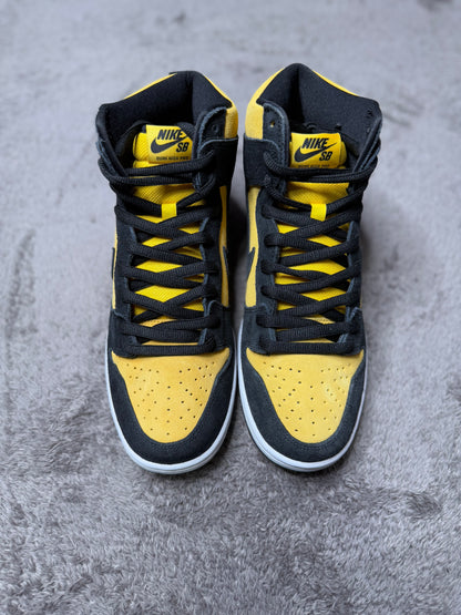 REVERSE GOLDENROD