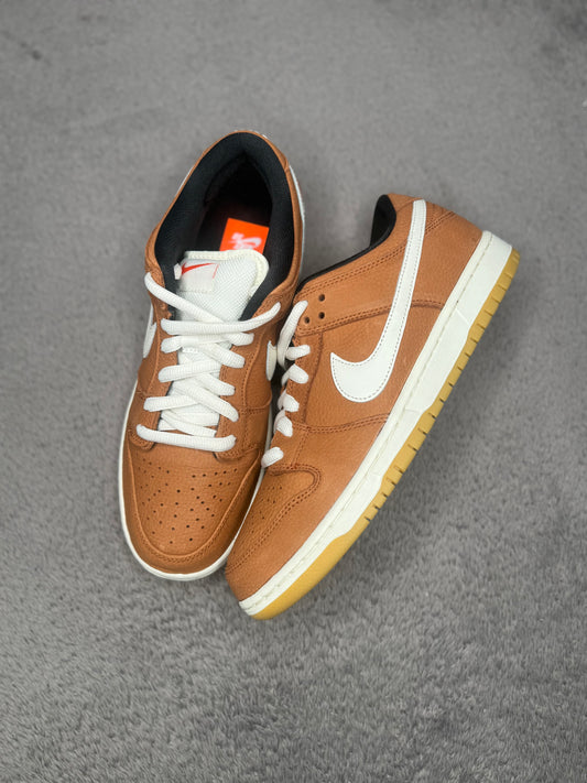 RUSSET