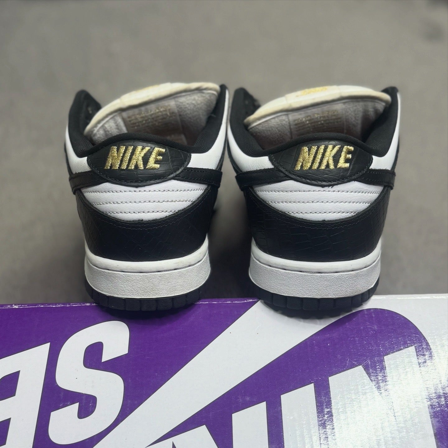 BLACK SUPREME (9)