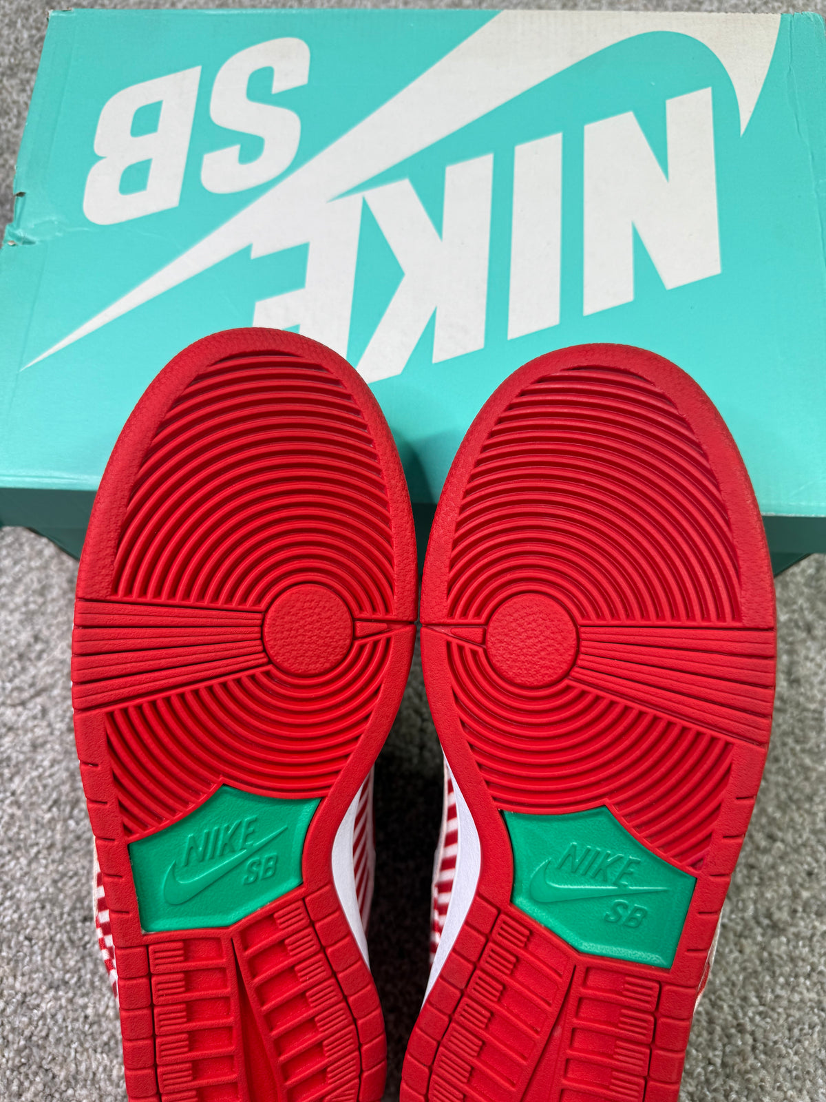 CANDY CANE (9.5)