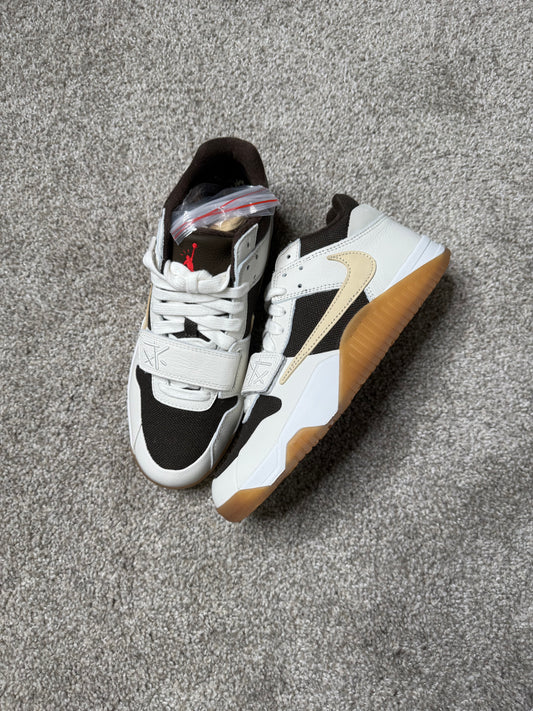 JUMPMAN JACK SAIL (9)