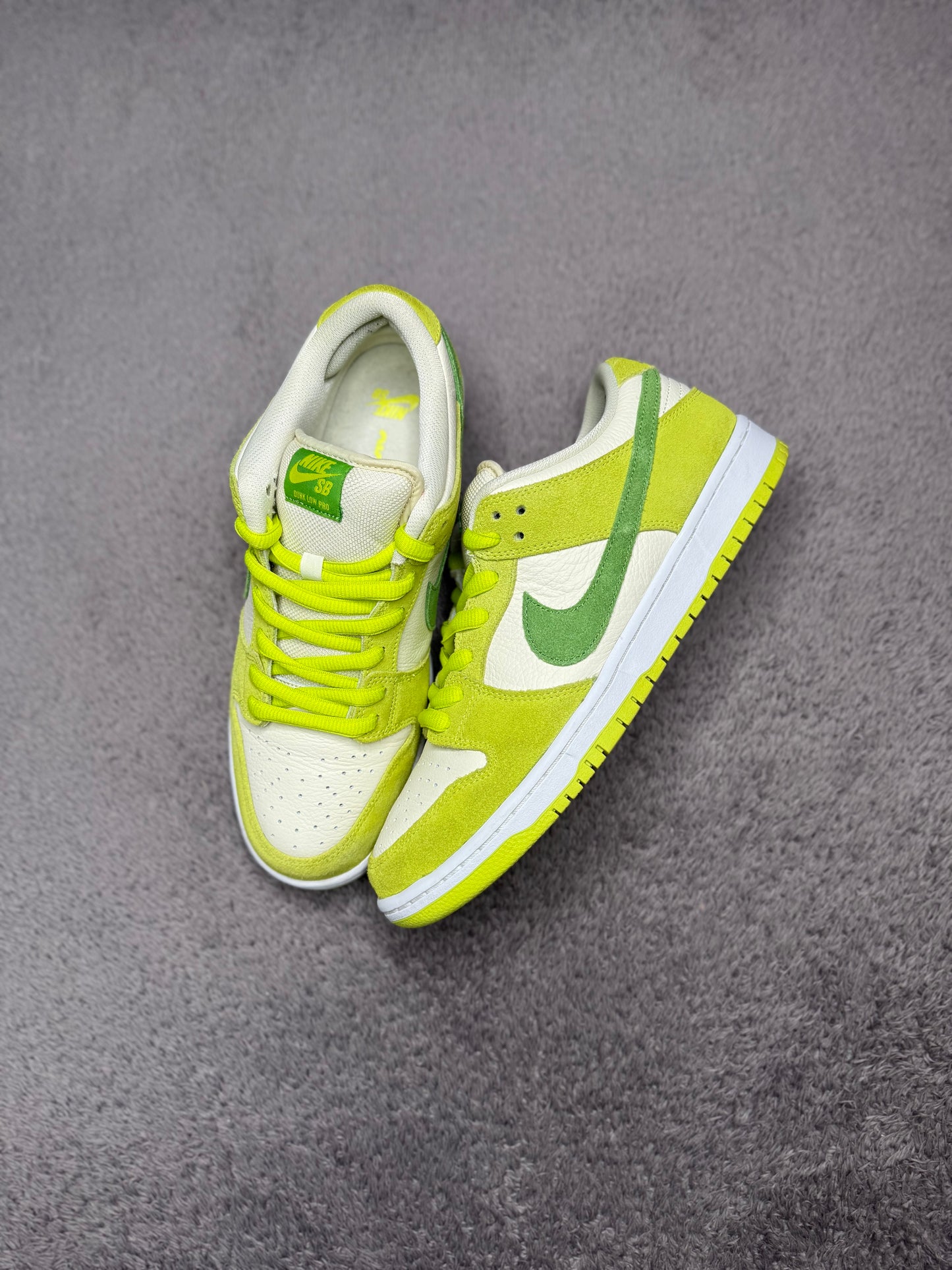 GREEN APPLE (10)