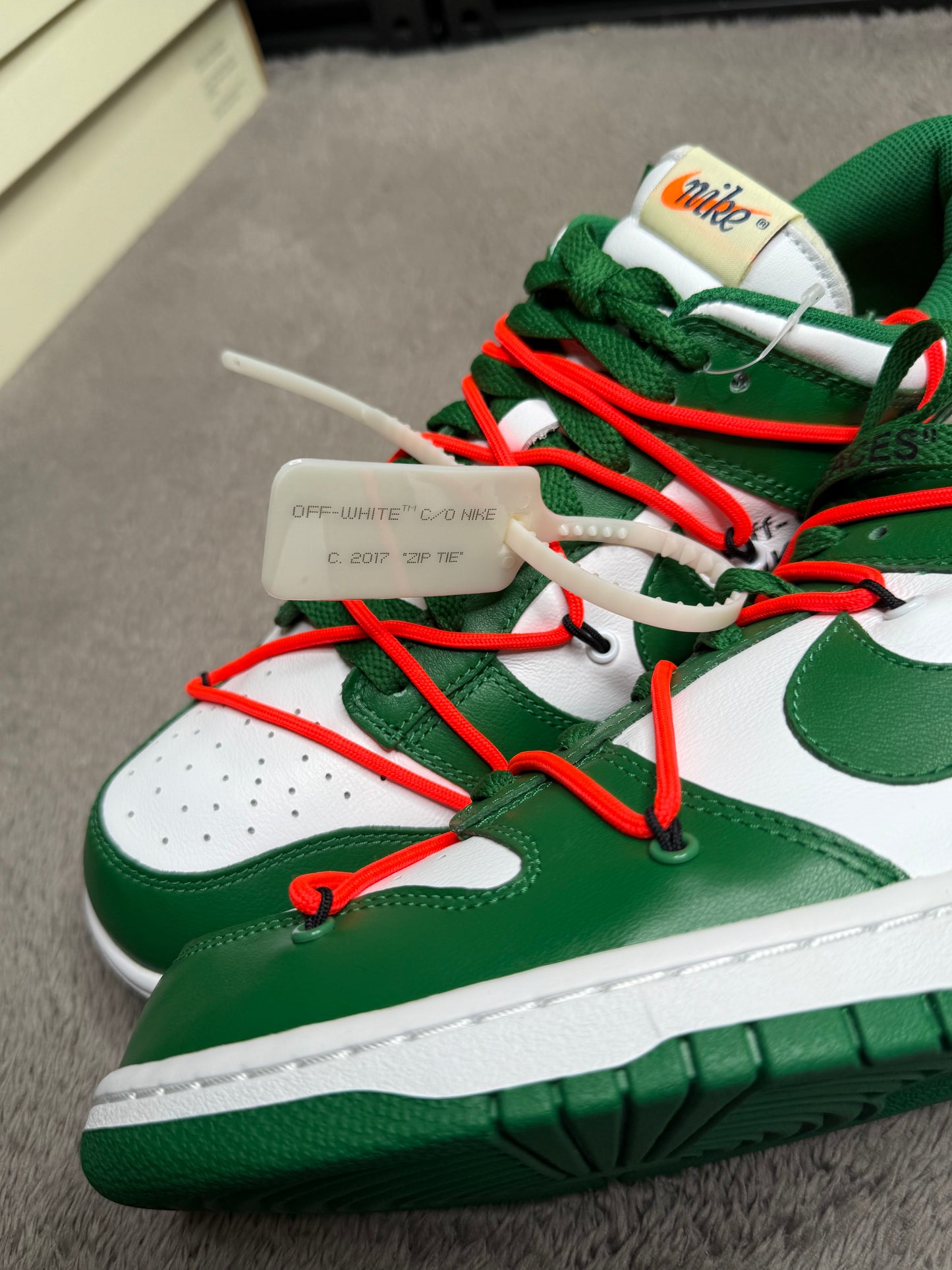 OFF WHITE PINE GREEN