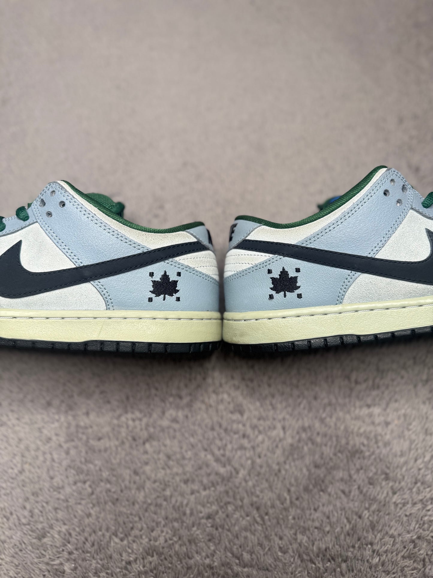 MAPLE LEAF (9.5)