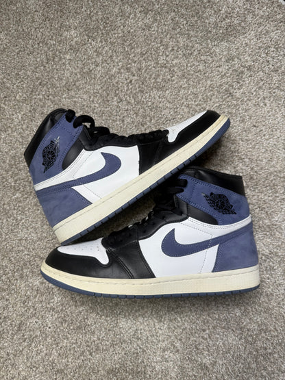 BLUE MOON (10.5)