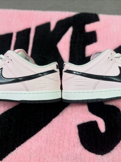PINK BOX (9.5)