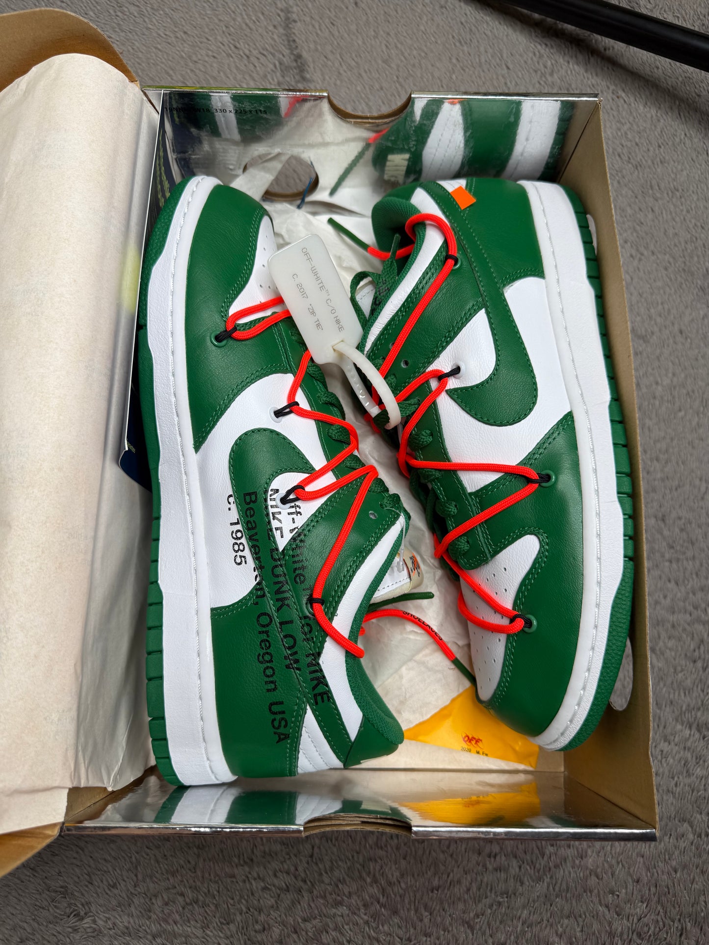 OFF WHITE PINE GREEN