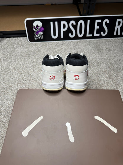 UNIVERSITY RED JUMPMAN (9.5)